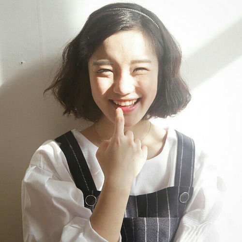 头像女头韩图短发