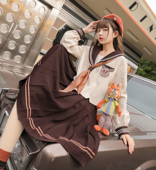 关西襟水手服,jk女孩bi备