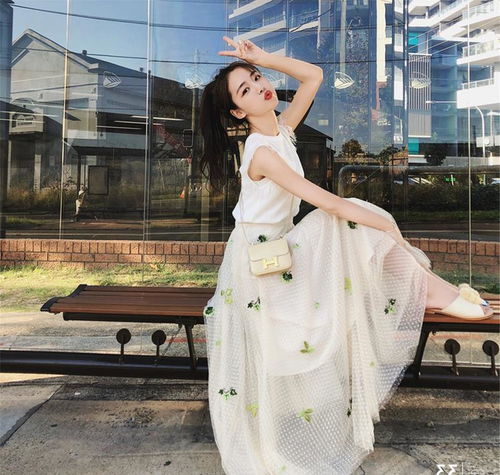 知性婉约的套装穿搭,显瘦显白,上身优雅端庄
